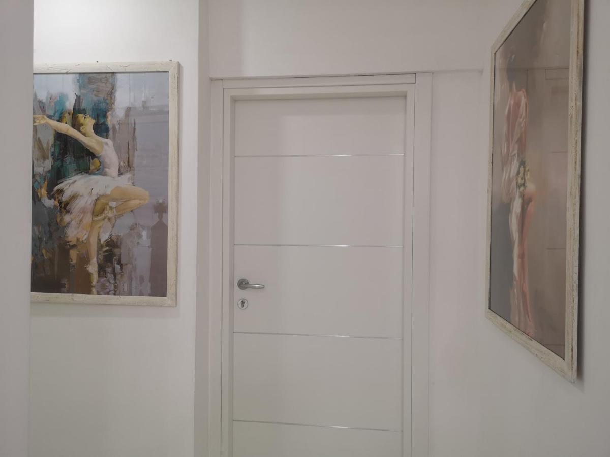 Gregorio VII Luxury Suites San Damaso Rome Exterior photo